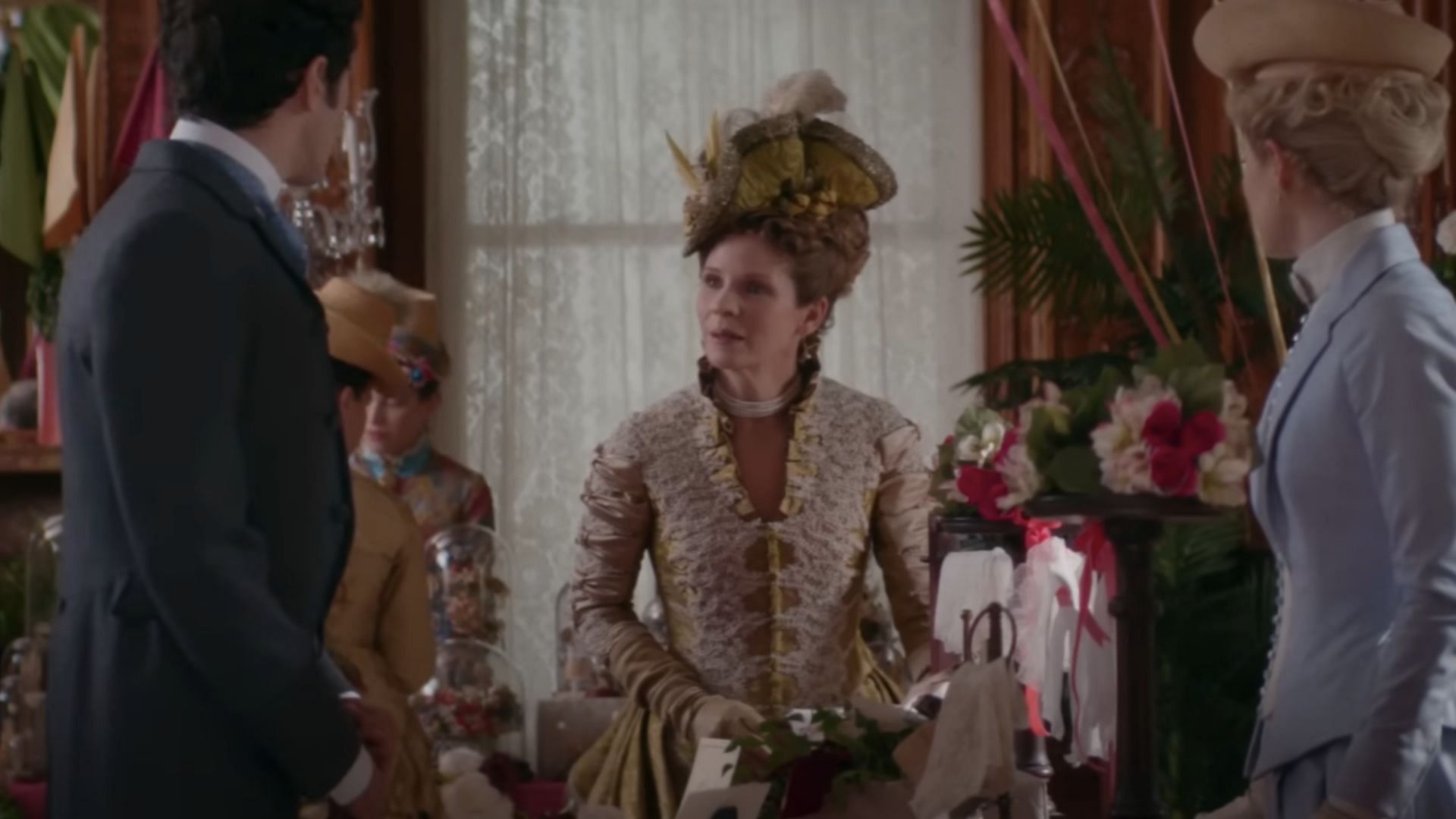 Mrs. Fane in a lace gown (Image via YouTube/HBO)